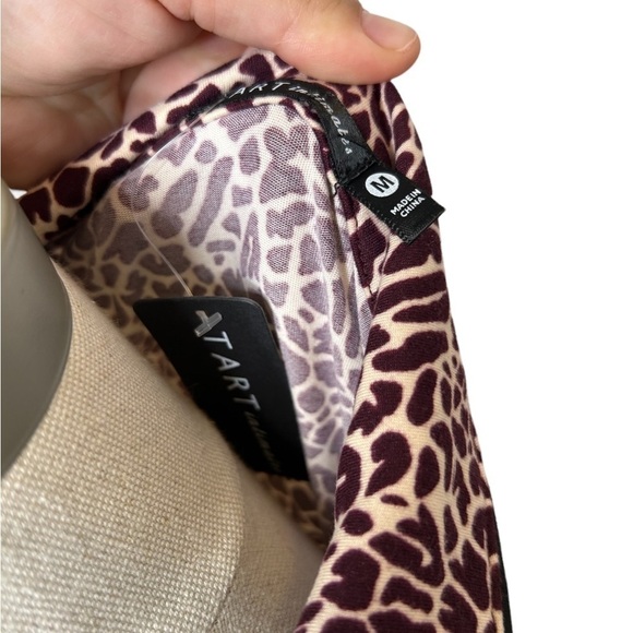 2/$30 Tart Intimates Giraffe Print Short Sleeve Button Down Pajama Sleep Top M - Picture 8 of 9